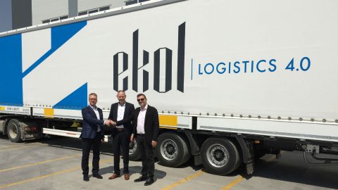 Ekol Logistics and Blue Water Shipping shake hands. Photo: Ekol Logistics