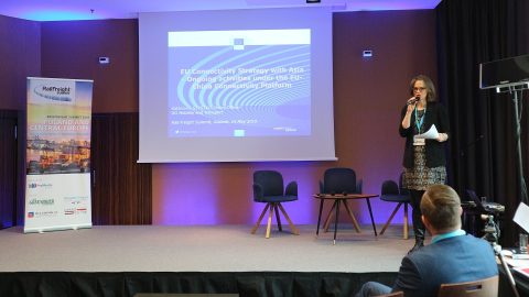 Katarzyna Szyszko speaks at RailFreight Summit 2019, source: RailFreight